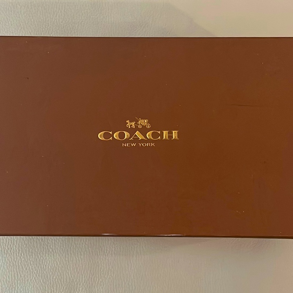 Cute and comfortable Coach tennis shoes